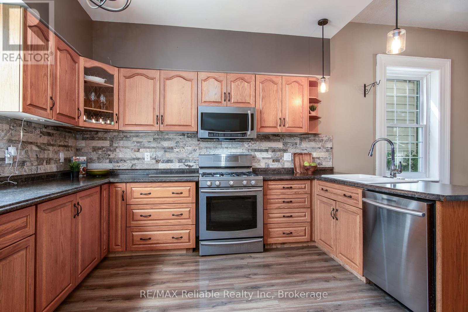 41 John Street, Huron East (Seaforth), Ontario  N0K 1W0 - Photo 19 - X12264629