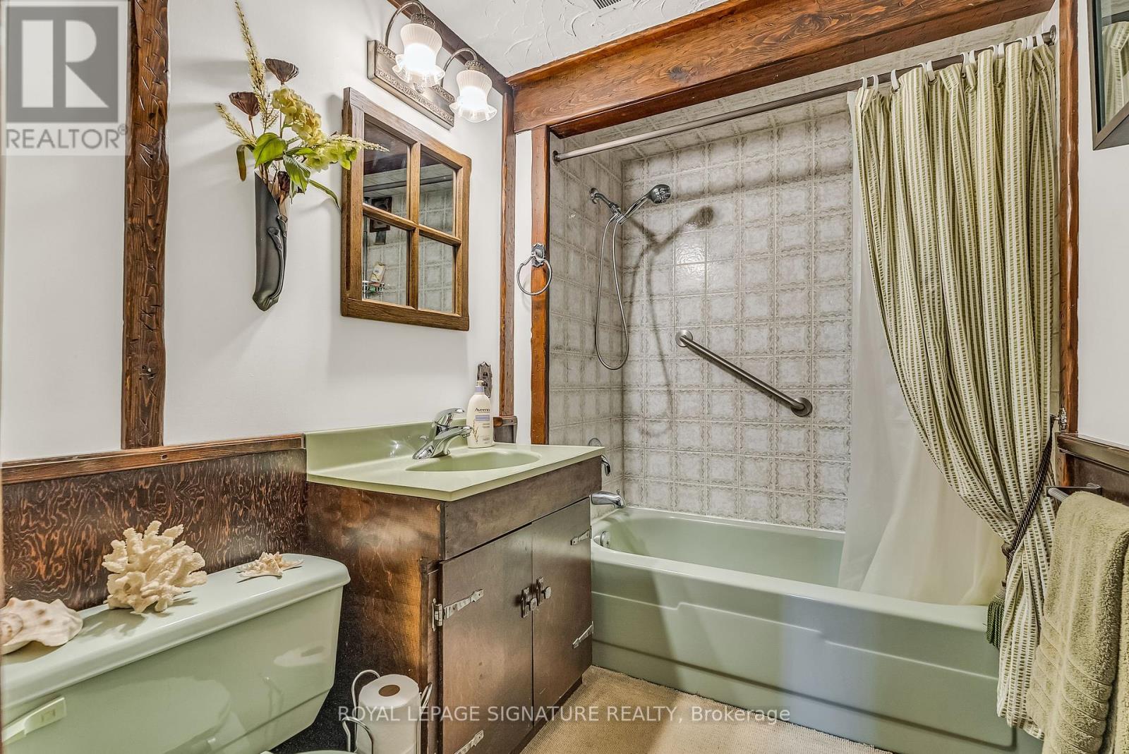 18 Verlaine Place, Toronto (Bendale), Ontario  M1P 3X3 - Photo 35 - E12266548