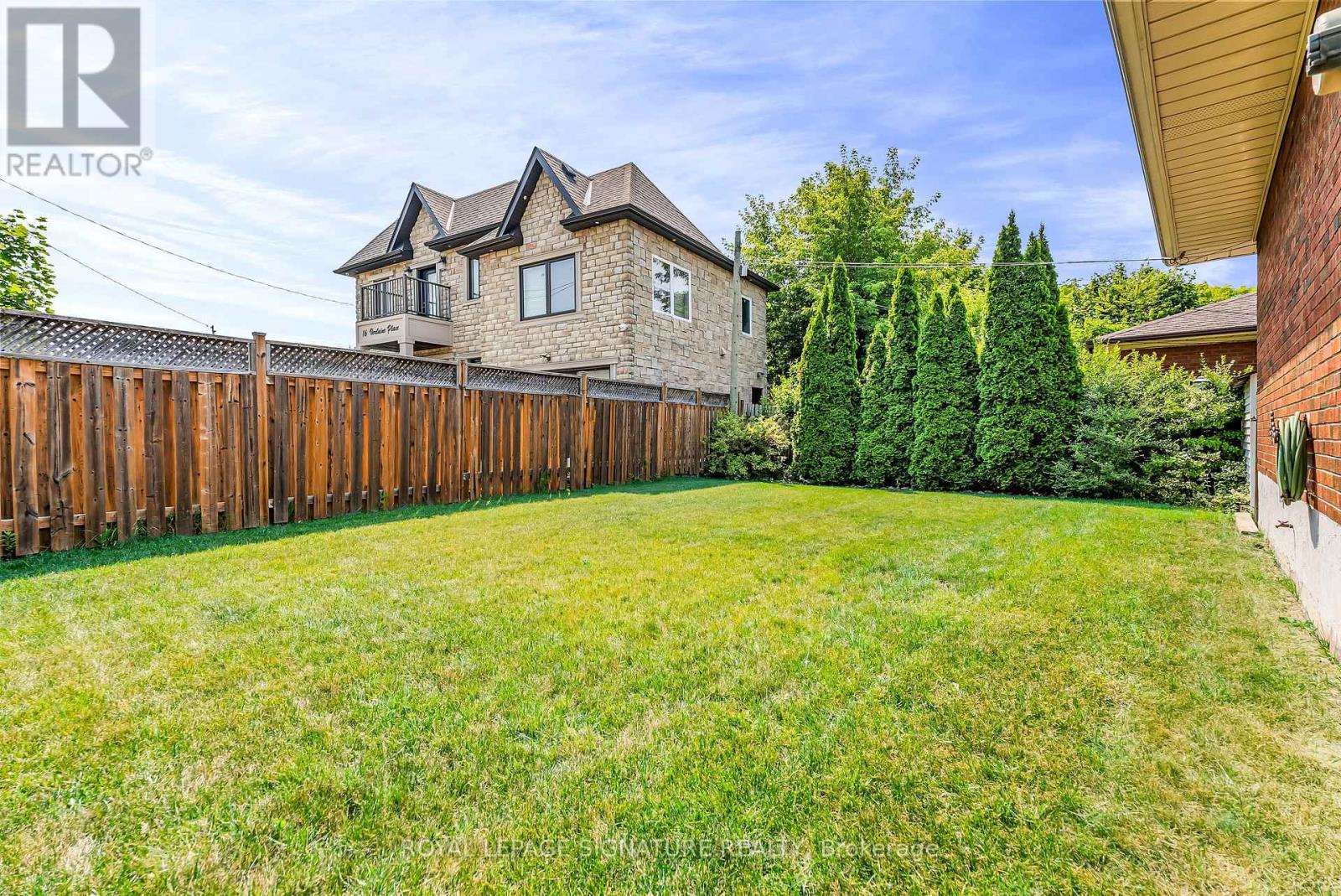 18 Verlaine Place, Toronto (Bendale), Ontario  M1P 3X3 - Photo 38 - E12266548