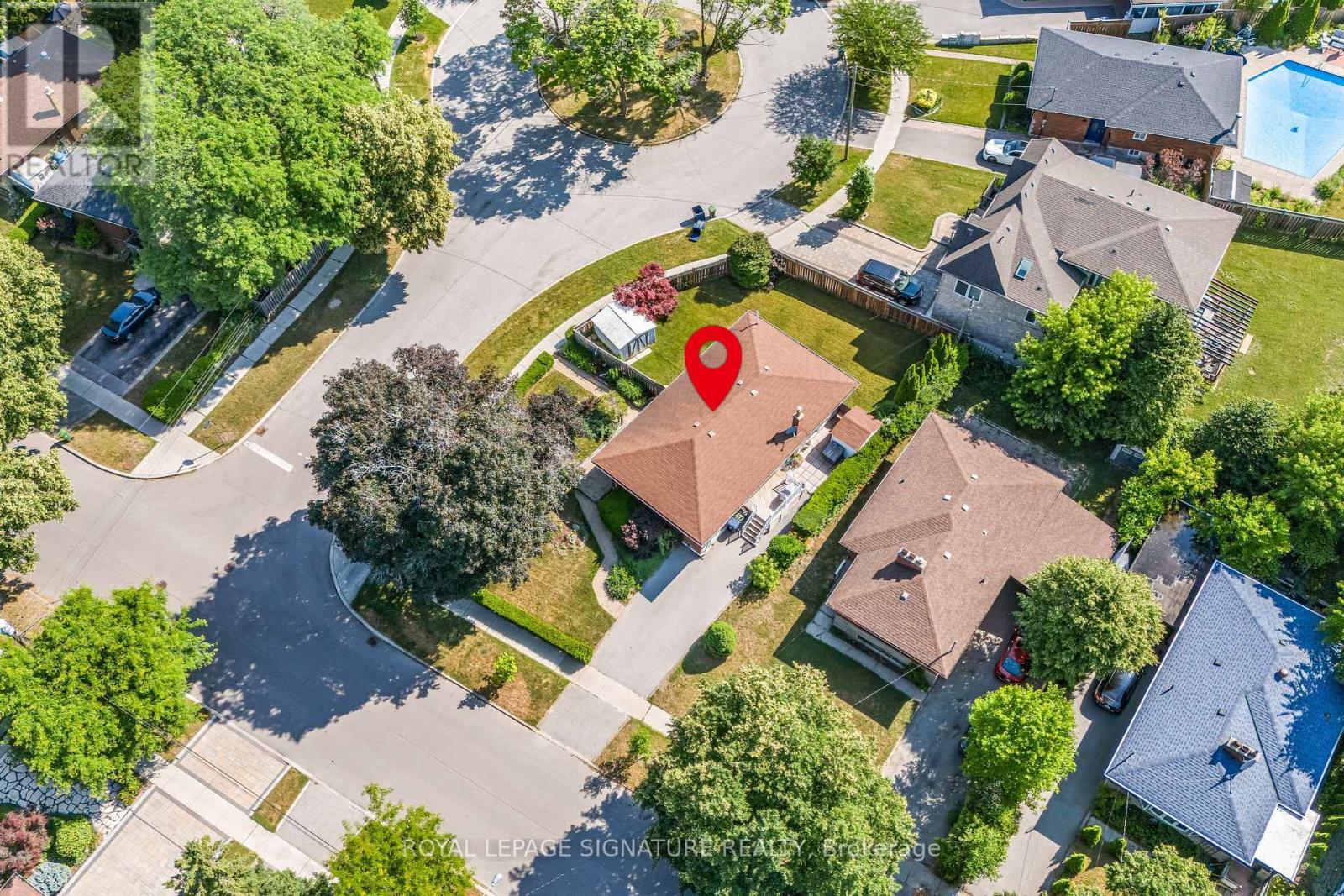 18 Verlaine Place, Toronto (Bendale), Ontario  M1P 3X3 - Photo 46 - E12266548