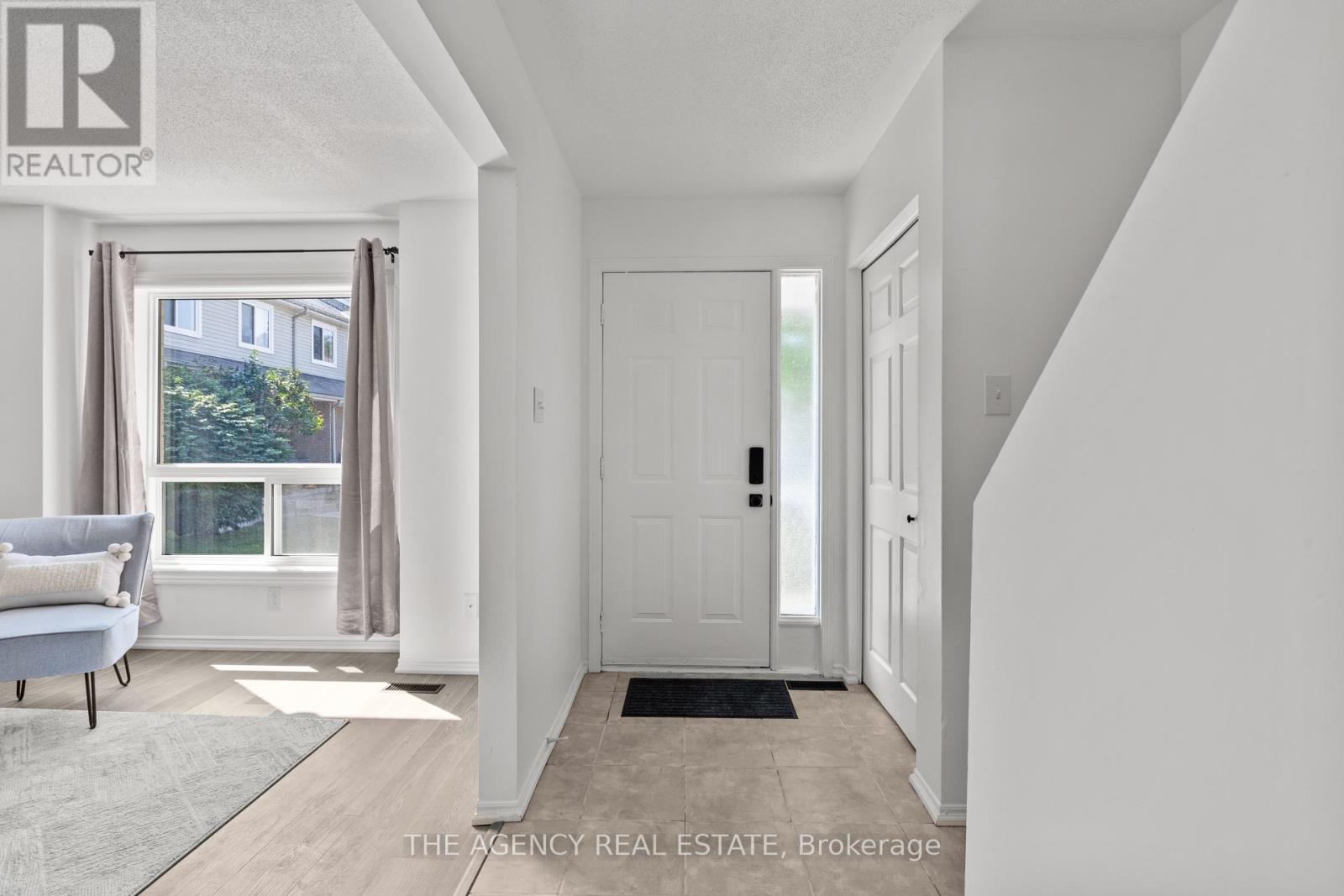 Property at 3 - 484 THIRD STREET image 4