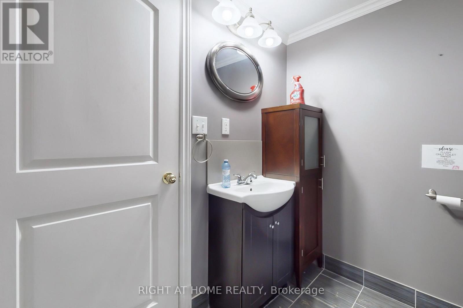 36 Hills Road, Kawartha Lakes (Bobcaygeon), Ontario  K0M 1A0 - Photo 19 - X12266547