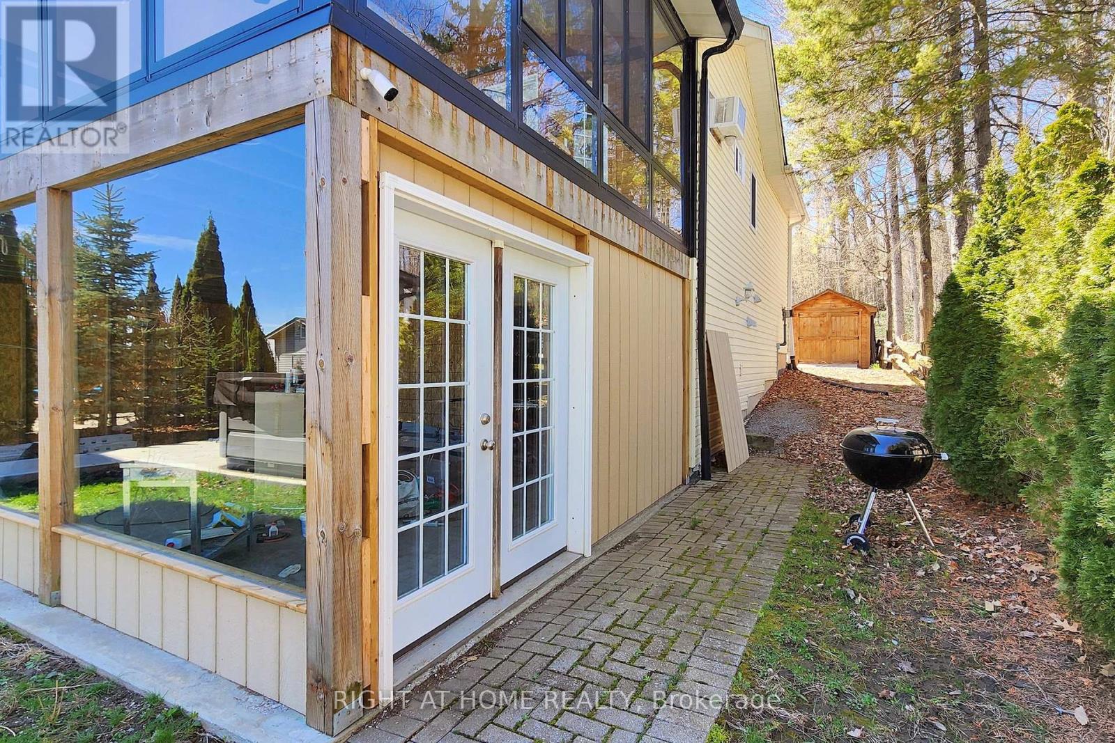 36 Hills Road, Kawartha Lakes (Bobcaygeon), Ontario  K0M 1A0 - Photo 37 - X12266547