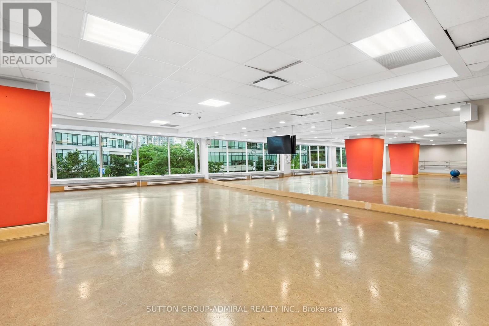 1910 - 10 Yonge Street, Toronto, Ontario  M5E 1R4 - Photo 14 - C12266262