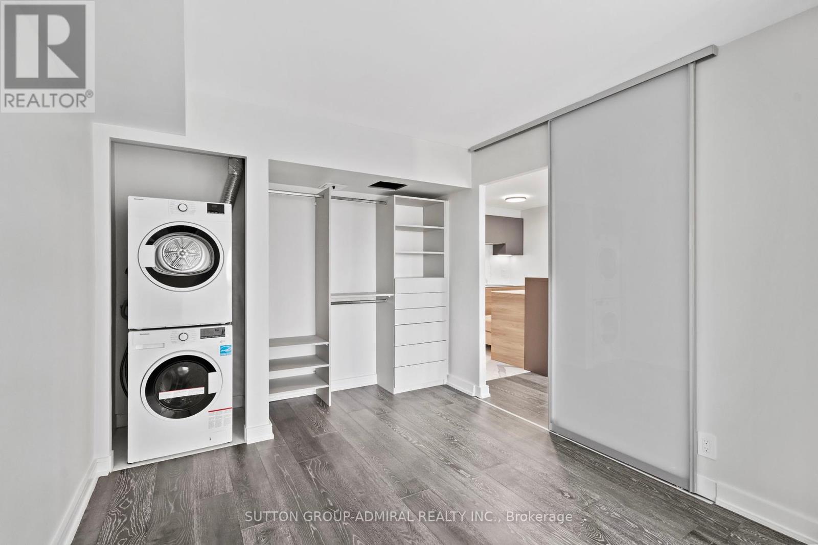 1910 - 10 Yonge Street, Toronto, Ontario  M5E 1R4 - Photo 13 - C12266262