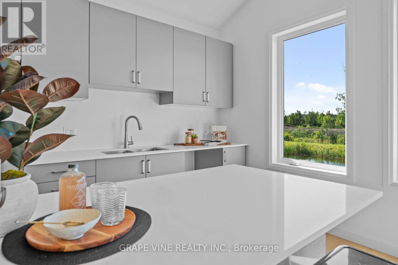 126 Royal Gala Drive, Brighton, Ontario  K0K 1H0 - Photo 7 - X12266671