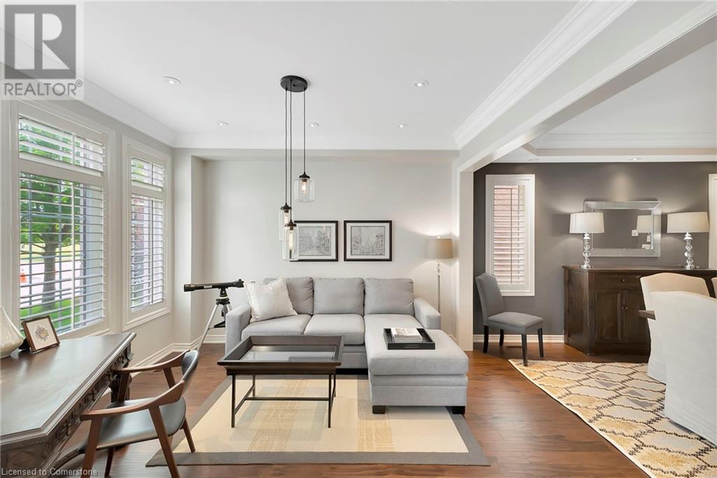 Property at 70 ATTRIDGE Crescent image 3