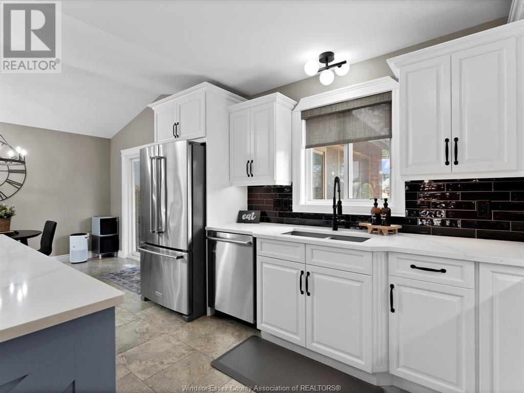 Property at 1355 LEGENDS LANE image 4