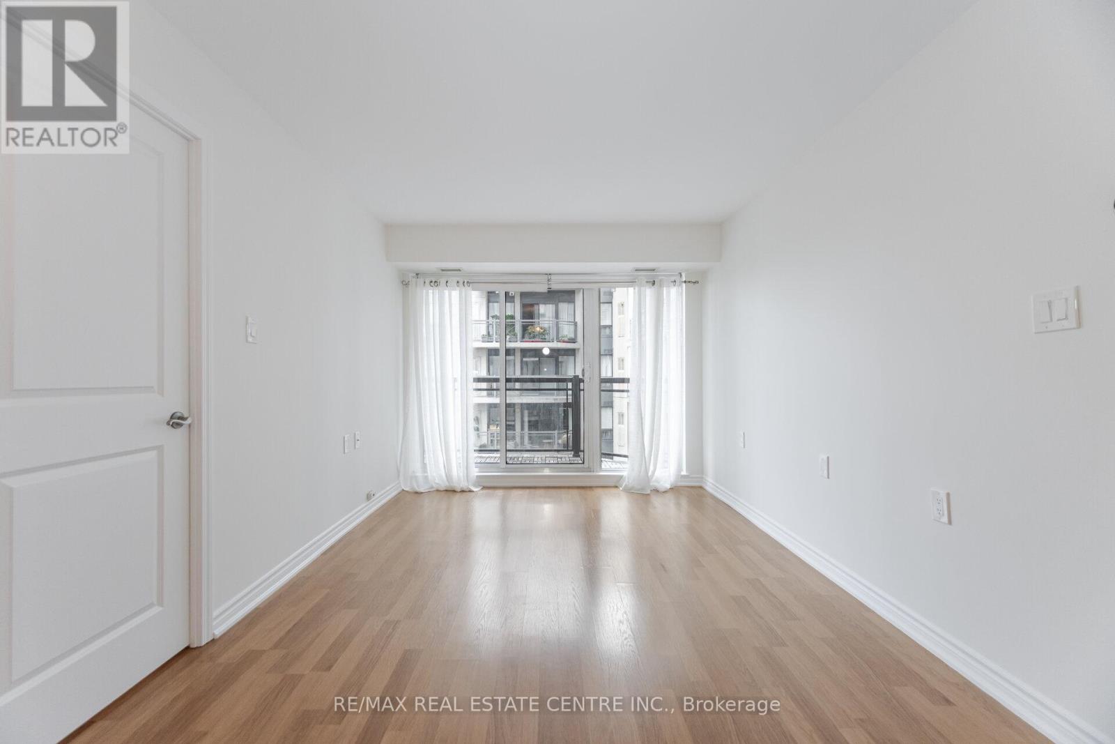 616 - 872 Sheppard Avenue W, Toronto, Ontario  M3H 5V5 - Photo 12 - C12266609