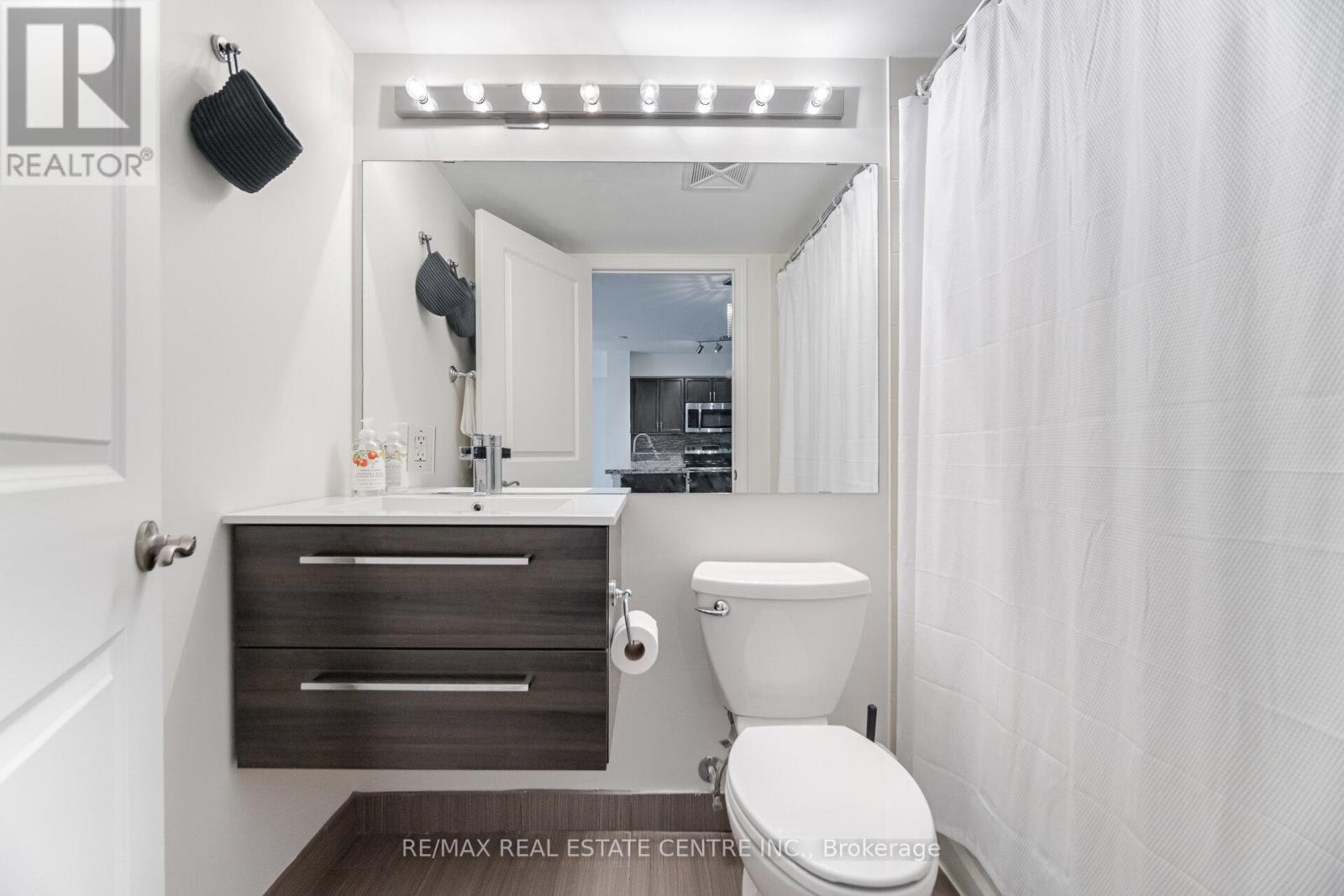 616 - 872 Sheppard Avenue W, Toronto, Ontario  M3H 5V5 - Photo 24 - C12266609