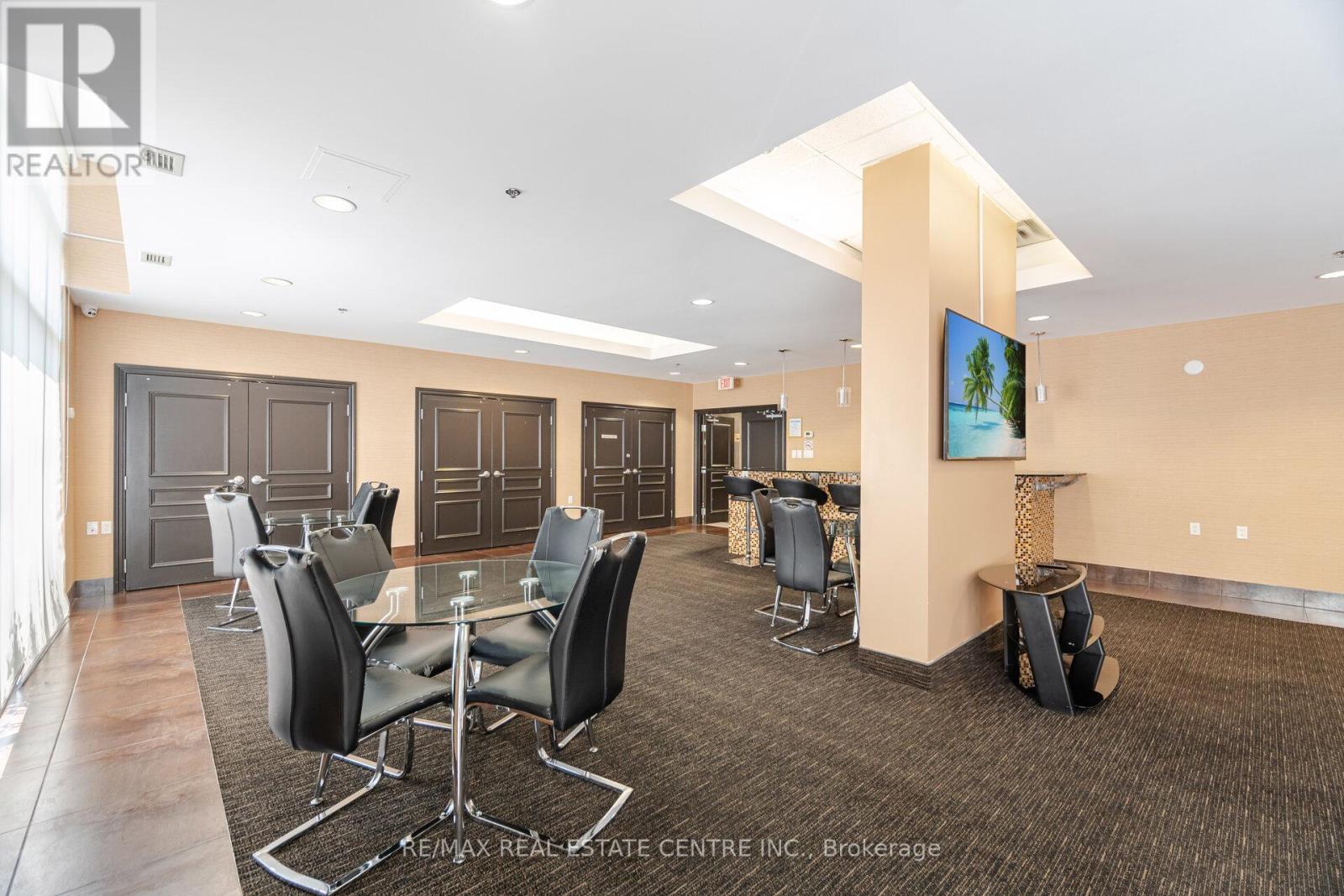 616 - 872 Sheppard Avenue W, Toronto, Ontario  M3H 5V5 - Photo 39 - C12266609