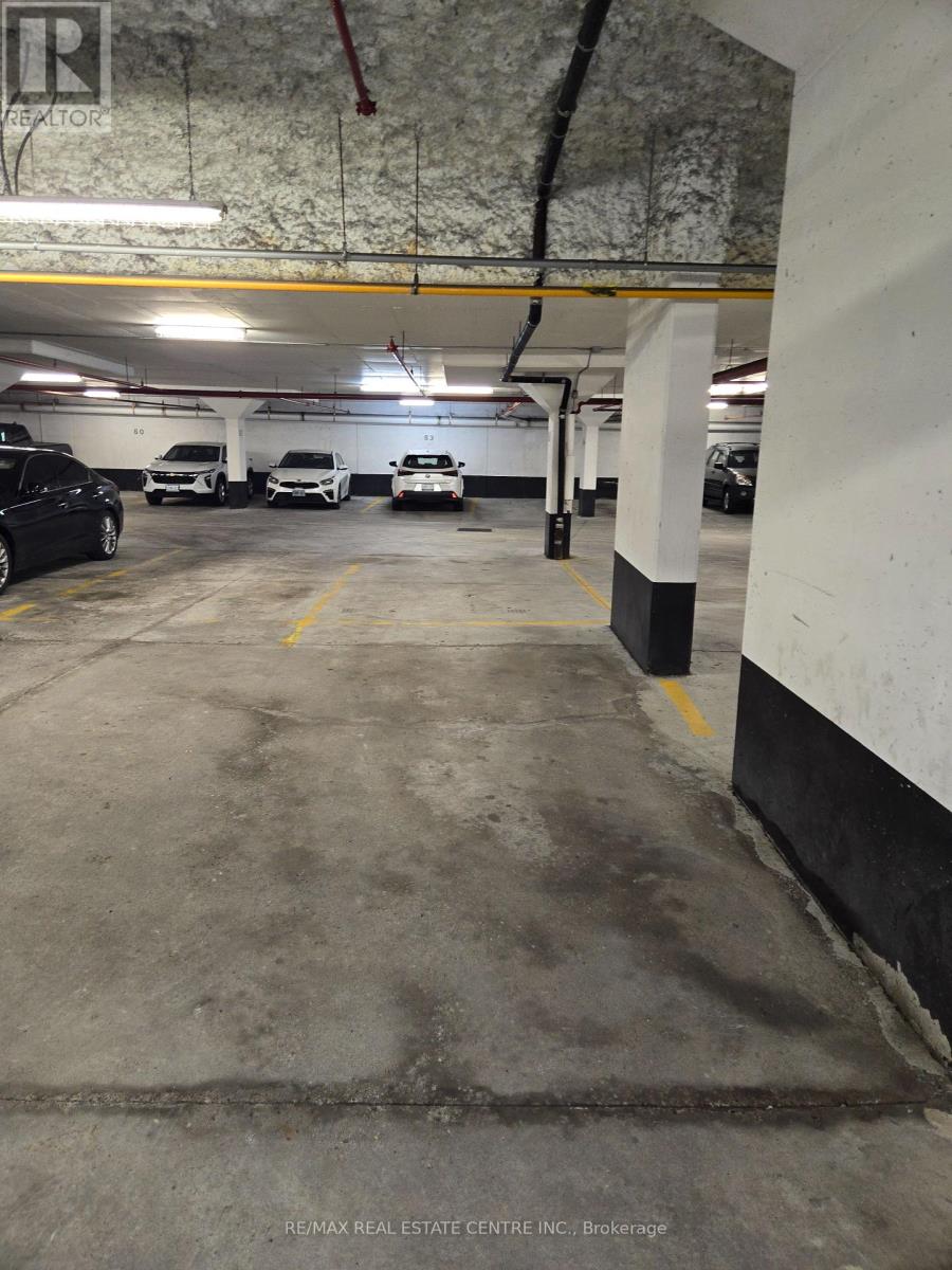 616 - 872 Sheppard Avenue W, Toronto, Ontario  M3H 5V5 - Photo 42 - C12266609
