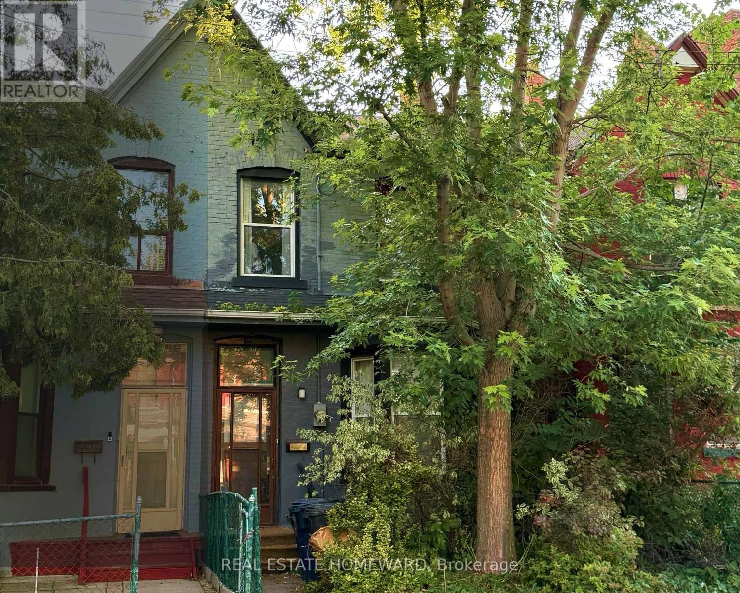 Property at 118 HURON STREET image 1