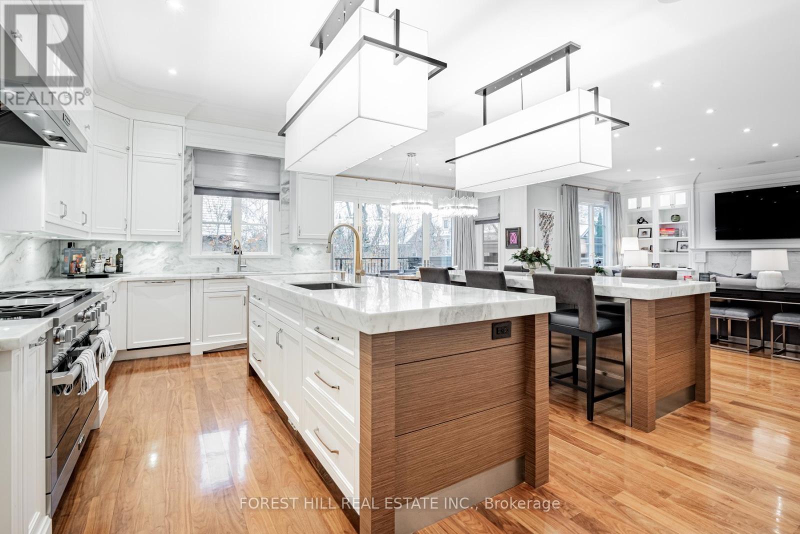 Property at 9 DEWBOURNE AVENUE image 4