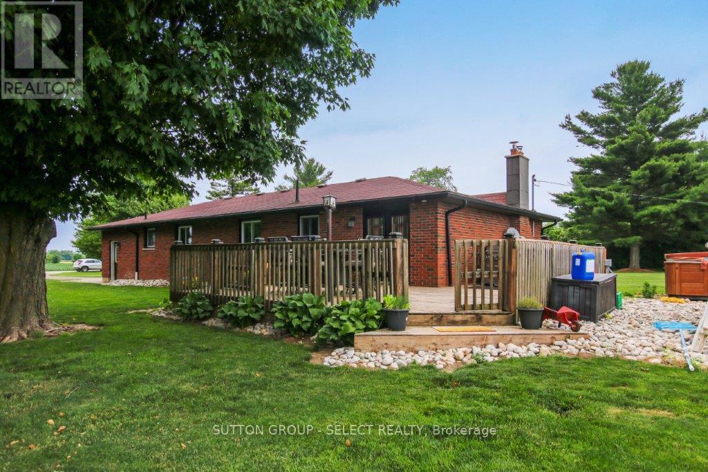 16791 Wyton Road, Thames Centre, Ontario  N0M 2P0 - Photo 14 - X12215116