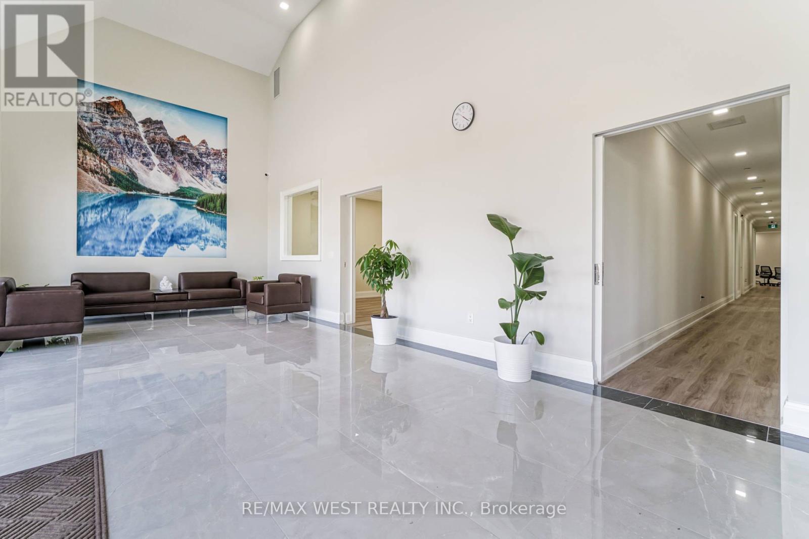 20 (13) - 7956 Torbram Road, Brampton, Ontario  L6T 5A2 - Photo 11 - W12266614
