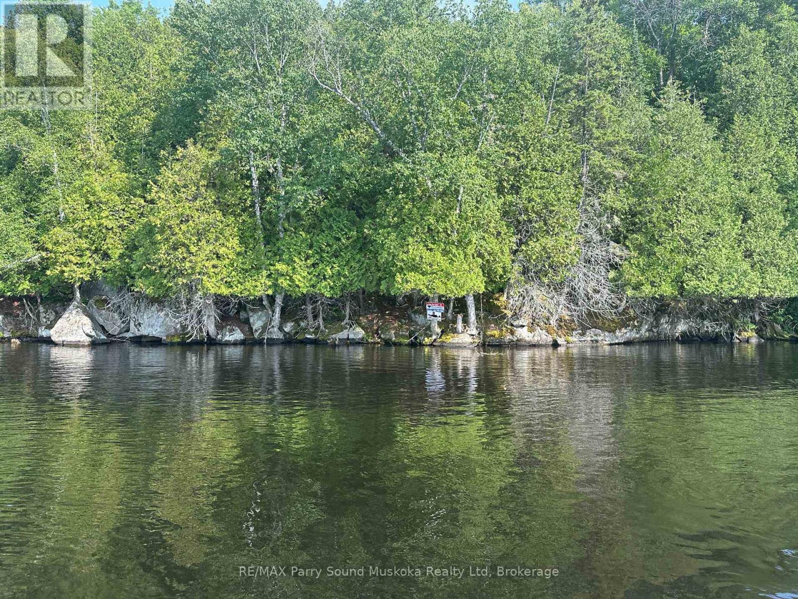 22 Cardinal Court, Mckellar, Ontario  P2A 0B4 - Photo 17 - X12266702