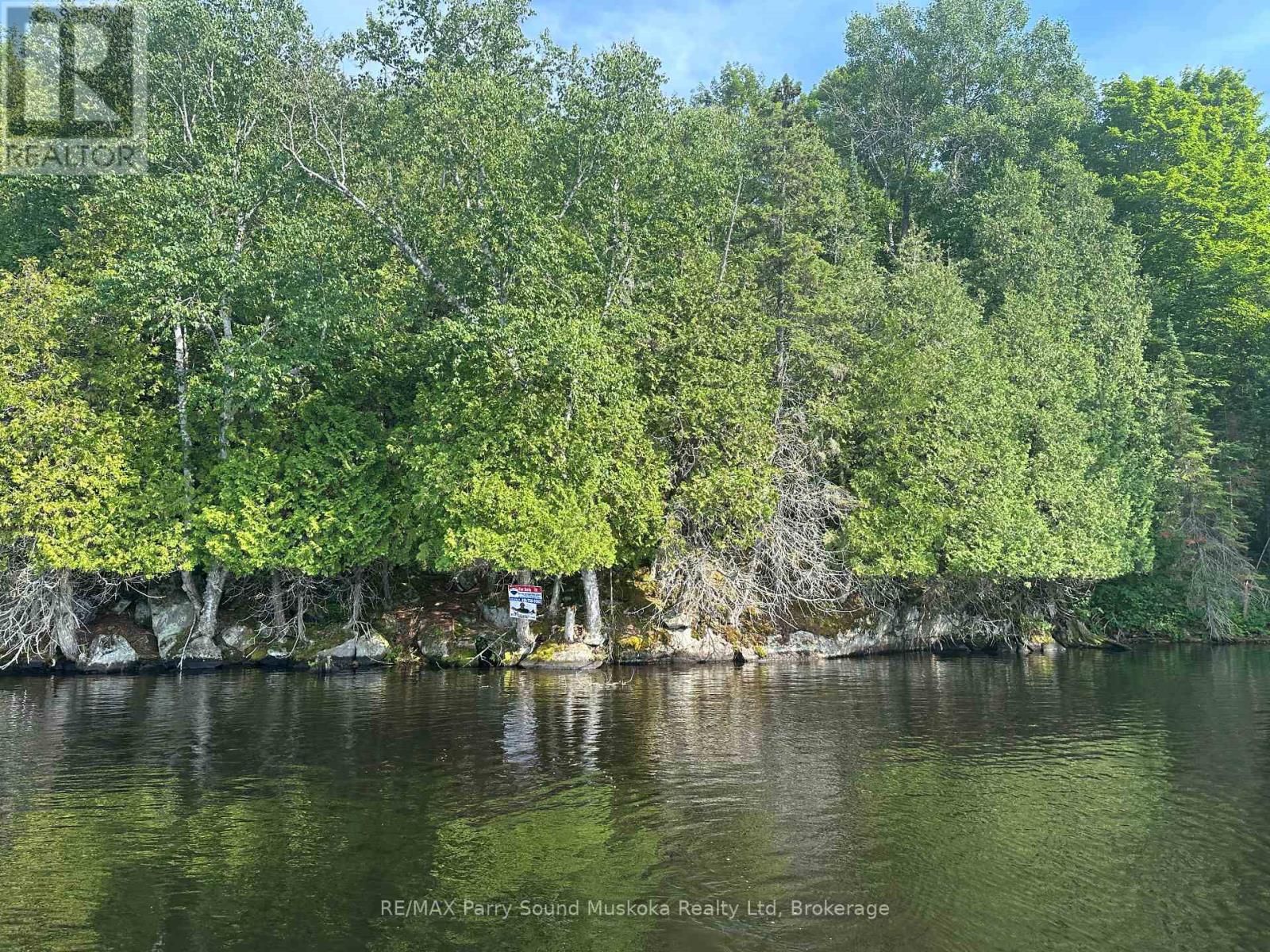 22 Cardinal Court, Mckellar, Ontario  P2A 0B4 - Photo 7 - X12266702