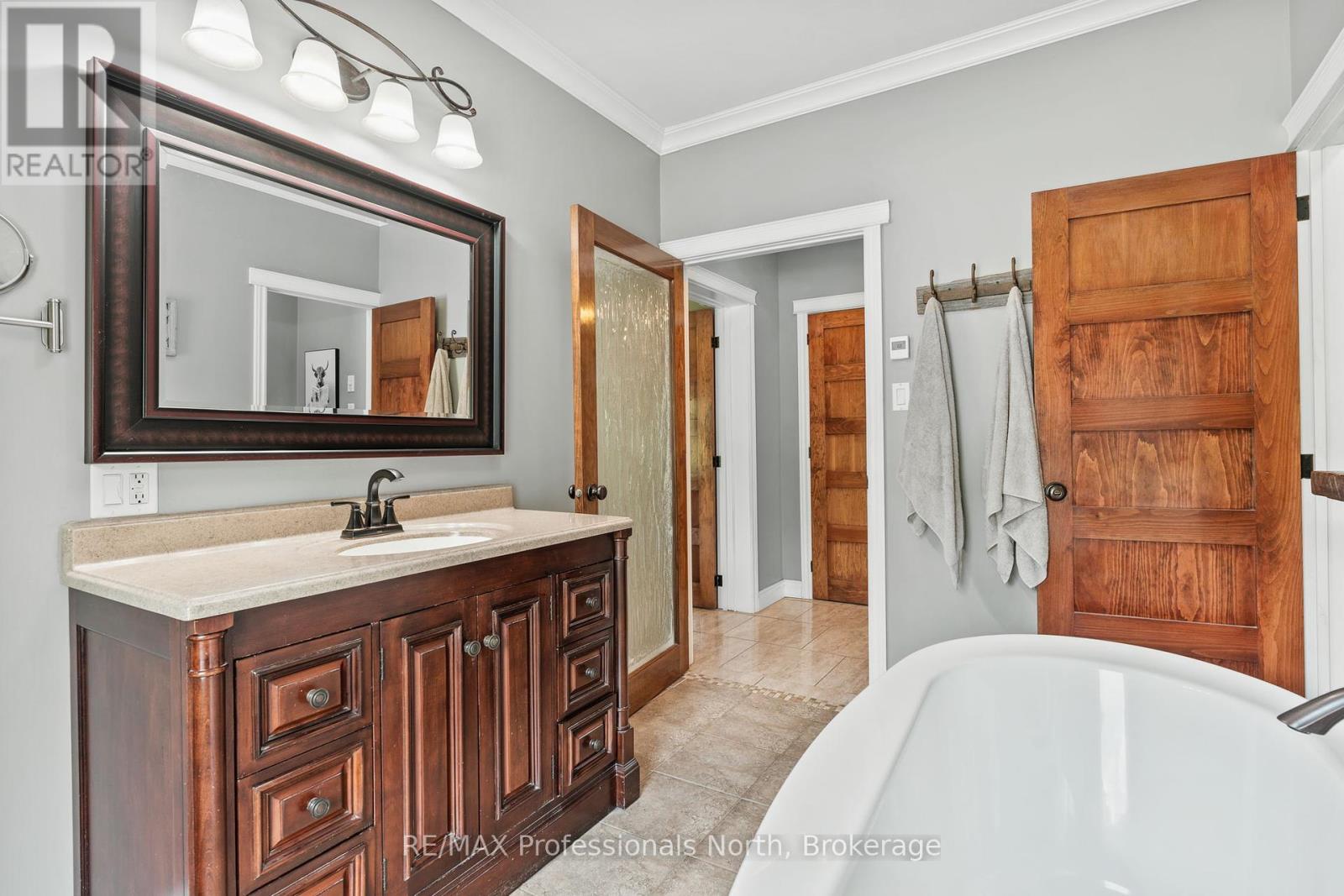 3981 Deep Bay Road, Minden Hills, Ontario  K0M 2K0 - Photo 19 - X12266739