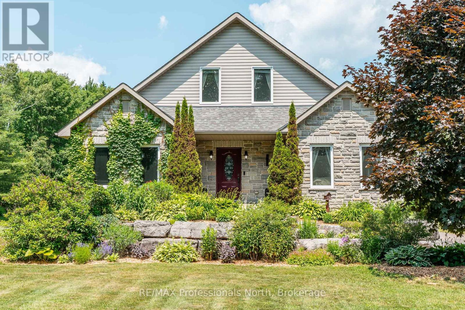3981 Deep Bay Road, Minden Hills, Ontario  K0M 2K0 - Photo 4 - X12266739