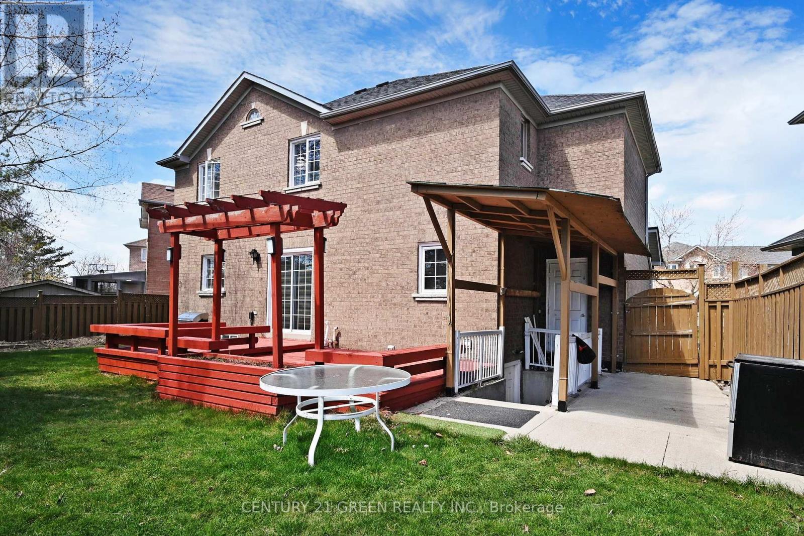 26 Dolphin Song Crescent, Brampton, Ontario  L6R 2A4 - Photo 36 - W12265353