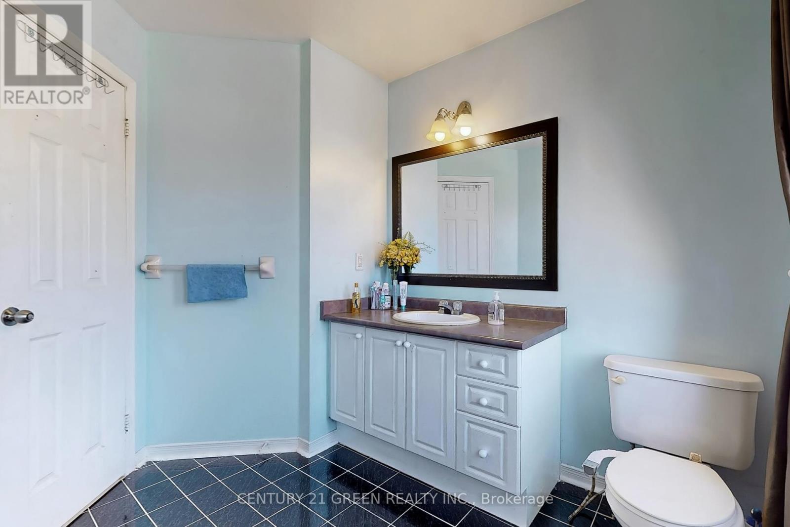 26 Dolphin Song Crescent, Brampton, Ontario  L6R 2A4 - Photo 27 - W12265353