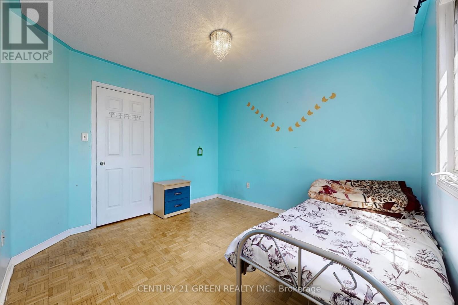 26 Dolphin Song Crescent, Brampton, Ontario  L6R 2A4 - Photo 31 - W12265353