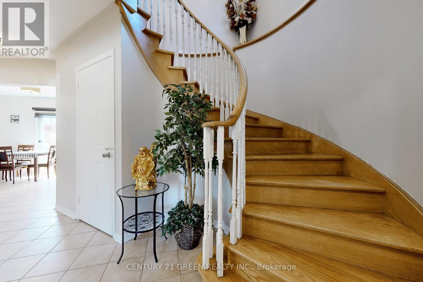 26 Dolphin Song Crescent, Brampton, Ontario  L6R 2A4 - Photo 12 - W12265353