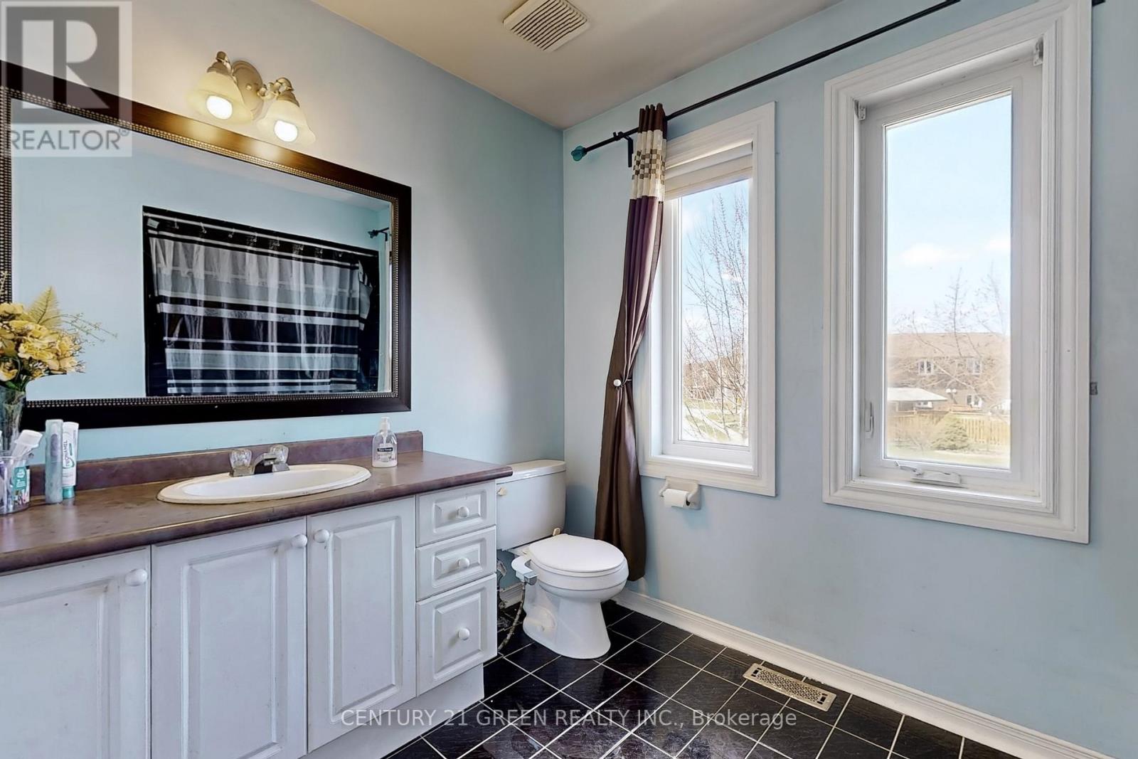 26 Dolphin Song Crescent, Brampton, Ontario  L6R 2A4 - Photo 28 - W12265353