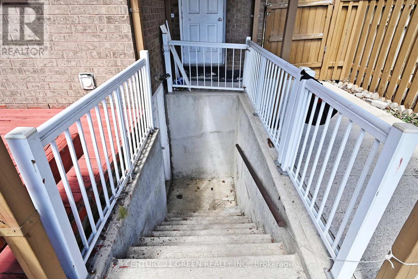 26 Dolphin Song Crescent, Brampton, Ontario  L6R 2A4 - Photo 39 - W12265353