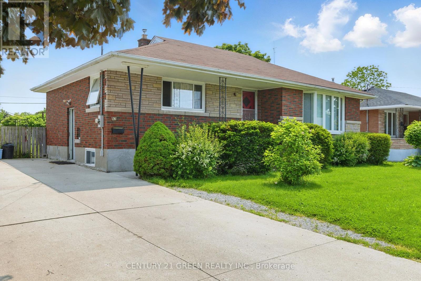 42 Bloomfield Avenue, St. Catharines, Ontario  L2P 1X3 - Photo 25 - X12265342