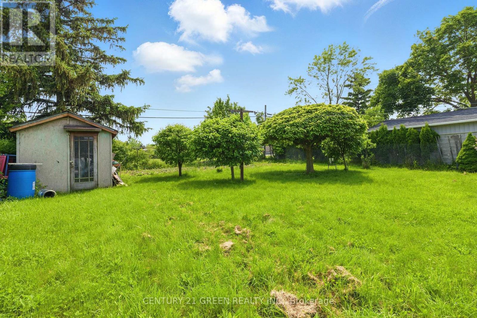 42 Bloomfield Avenue, St. Catharines, Ontario  L2P 1X3 - Photo 29 - X12265342