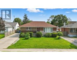 42 BLOOMFIELD AVENUE, St. Catharines, Ontario