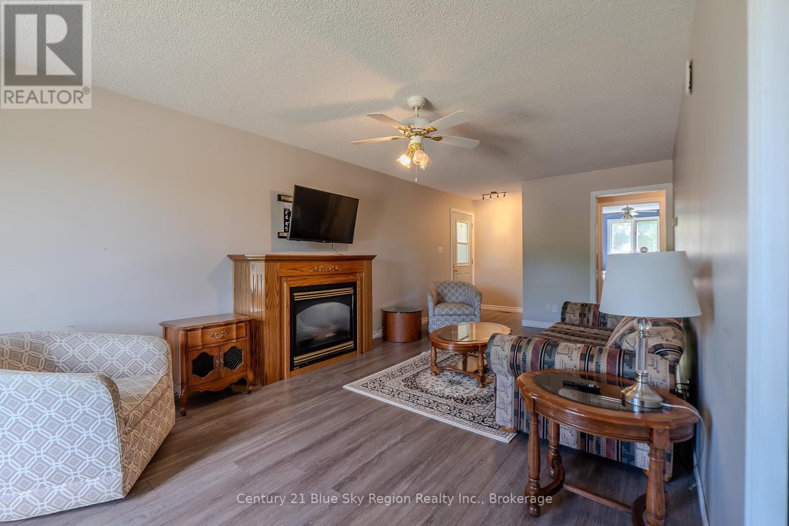 391 Mattawan Street, Mattawa, Ontario  P0H 1V0 - Photo 11 - X12266756