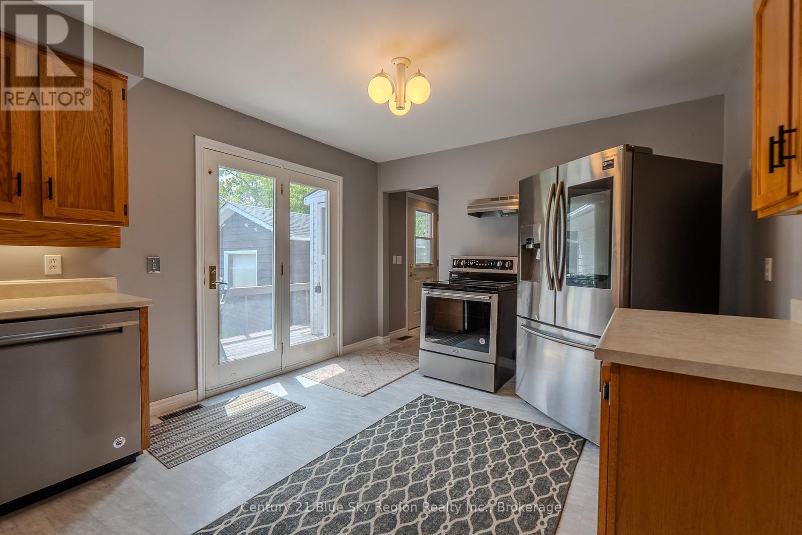 391 Mattawan Street, Mattawa, Ontario  P0H 1V0 - Photo 8 - X12266756