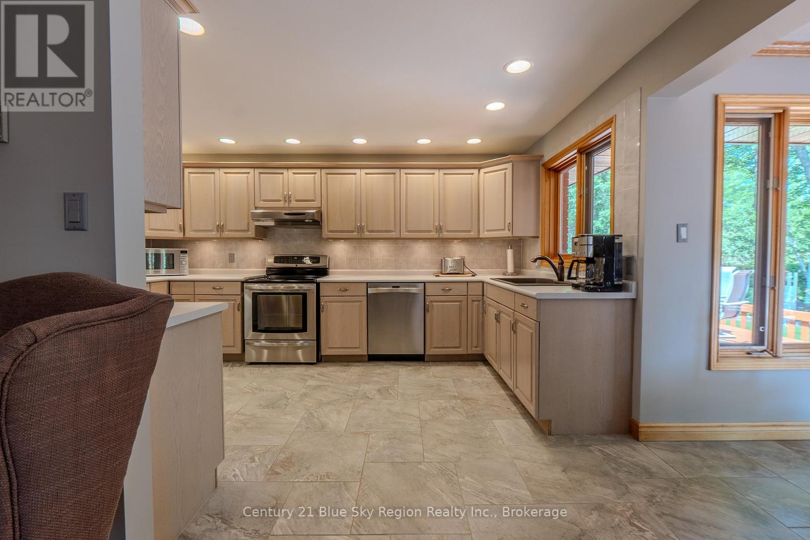 107 Nottingham Drive, North Bay, Ontario  P1C 1K4 - Photo 10 - X12266757