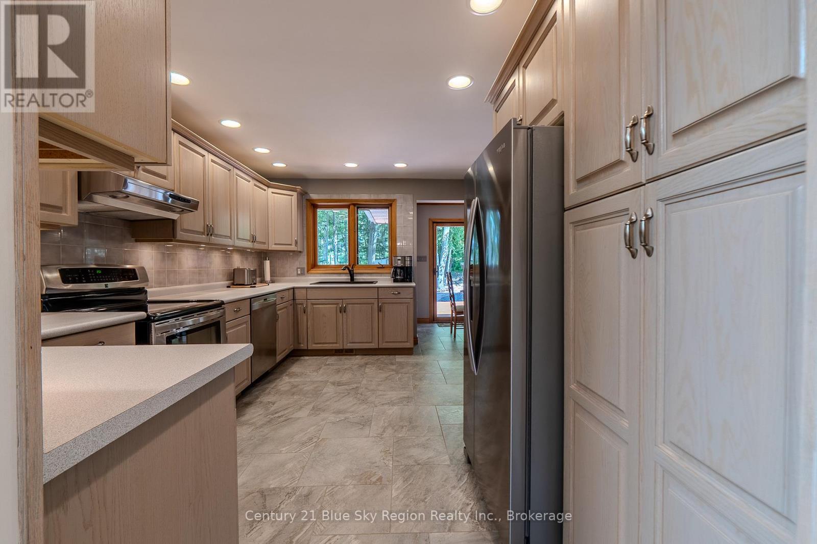 107 Nottingham Drive, North Bay, Ontario  P1C 1K4 - Photo 14 - X12266757