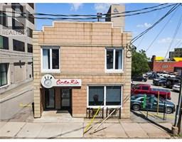 163 Robinson Street