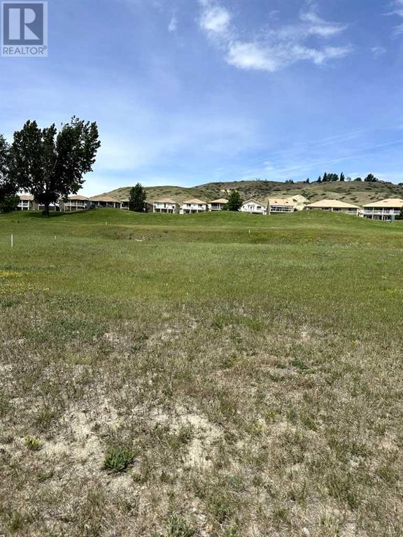 256 Canyon Boulevard W, Lethbridge, Alberta  T1K 6V1 - Photo 2 - A2234035