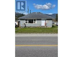 316 6TH Avenue, nakusp, British Columbia