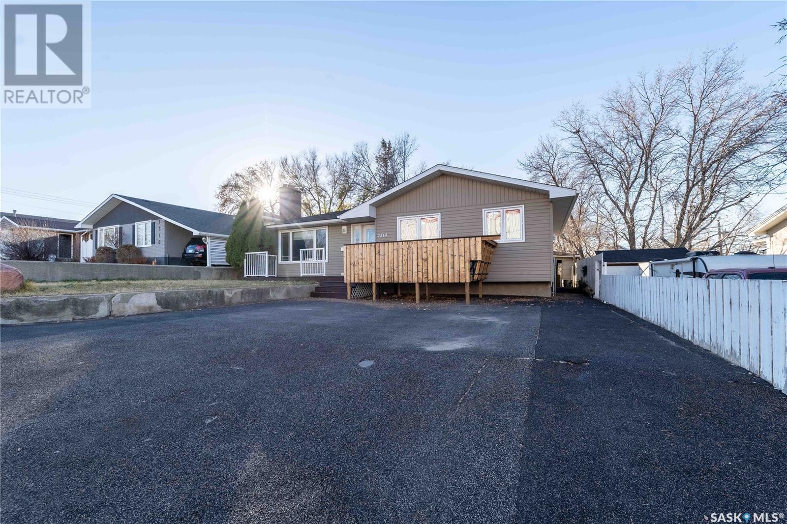 Property at 1314 Henleaze AVENUE image 4
