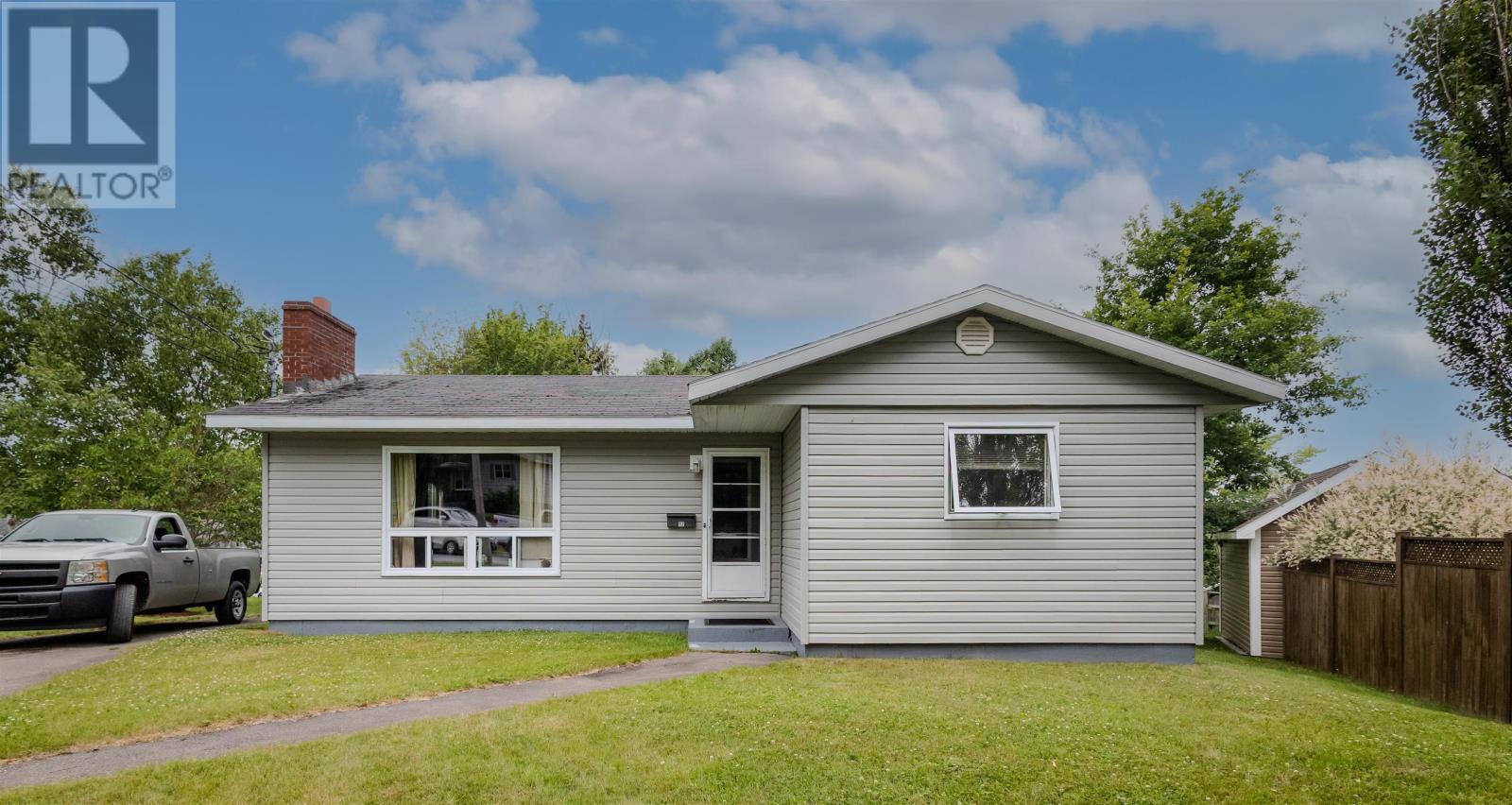 12 Cedar Court, Sydney, Nova Scotia  B1P 6S1 - Photo 2 - 202516776