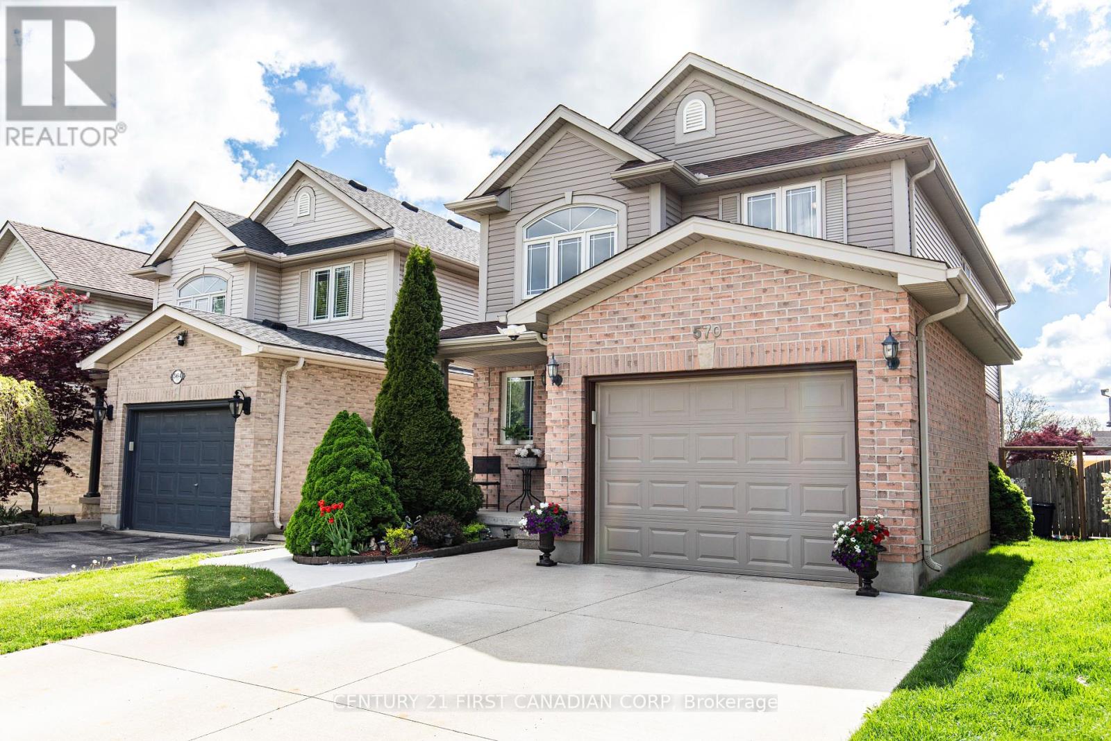 Property at 570 CUTHBERT CIRCLE image 2