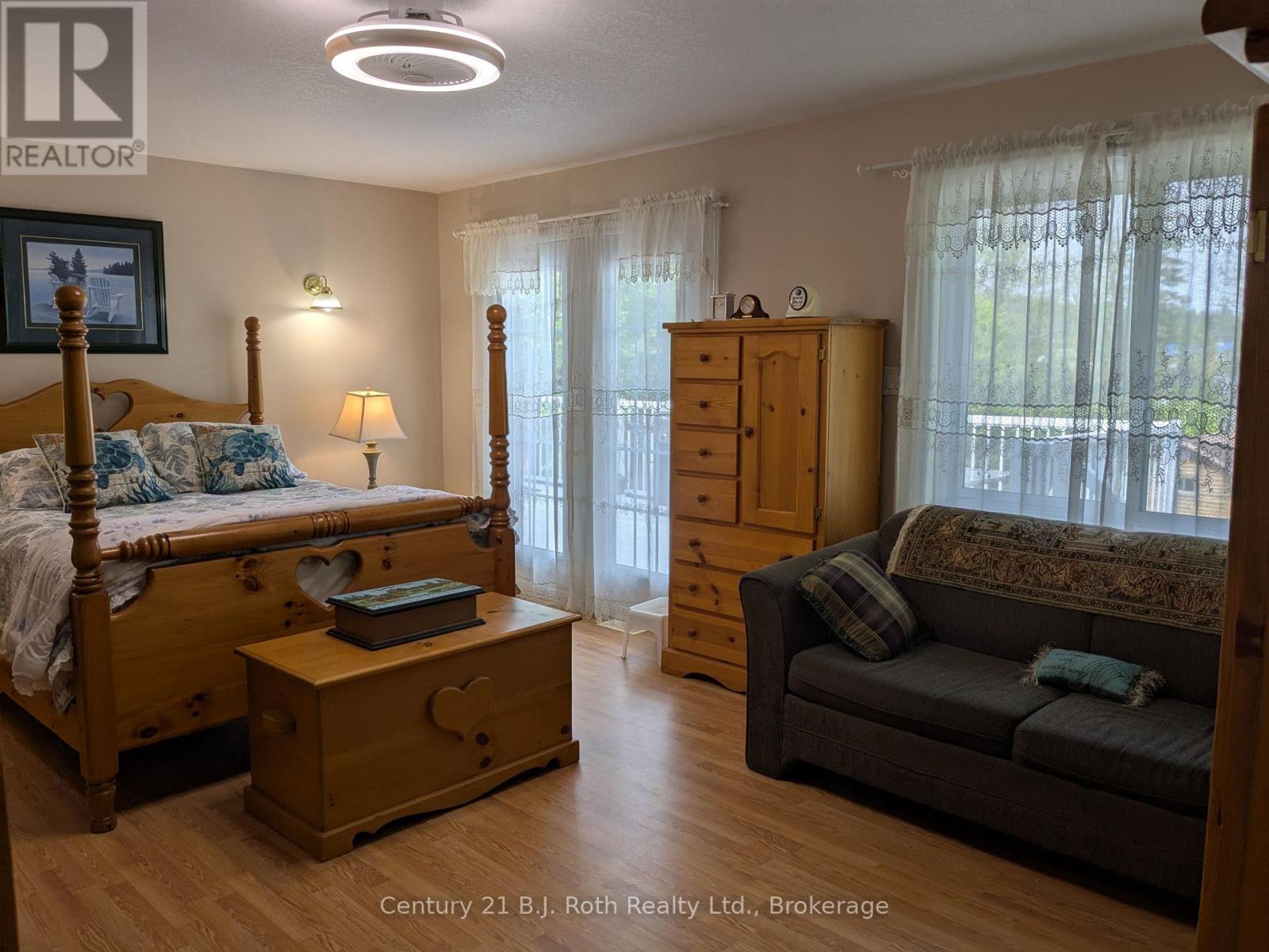 77 Holden Road, Magnetawan, Ontario  P0A 1P0 - Photo 23 - X12266253