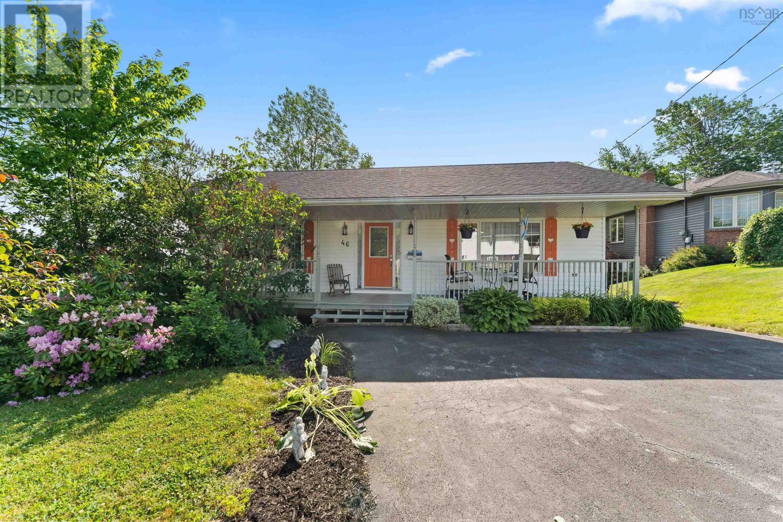 Property at 46 Windfield Crescent image 1