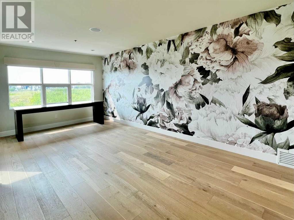 Property at 113 Aspen Meadows Hill SW image 4