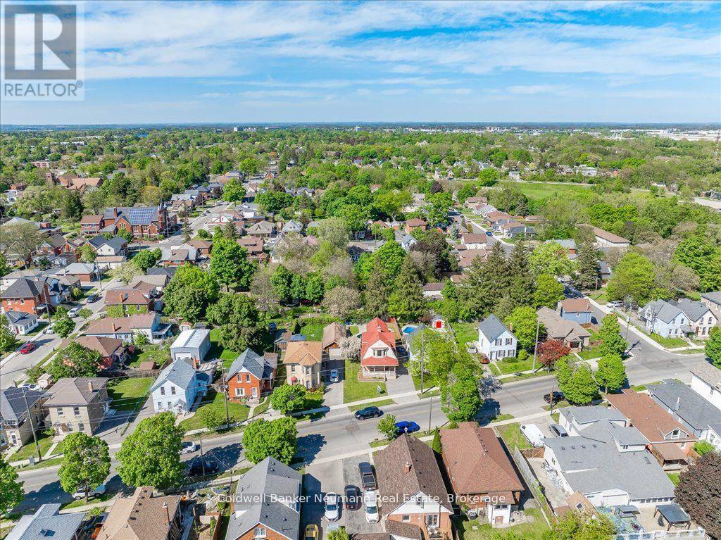 73 Terrace Hill Street, Brantford, Ontario  N3R 1G2 - Photo 34 - X12266802