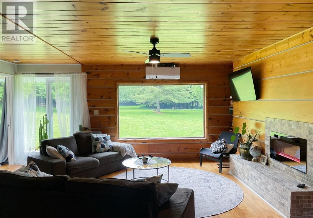 1 Wright Street S, Gore Bay, Ontario  P0P 1H0 - Photo 23 - 2123114