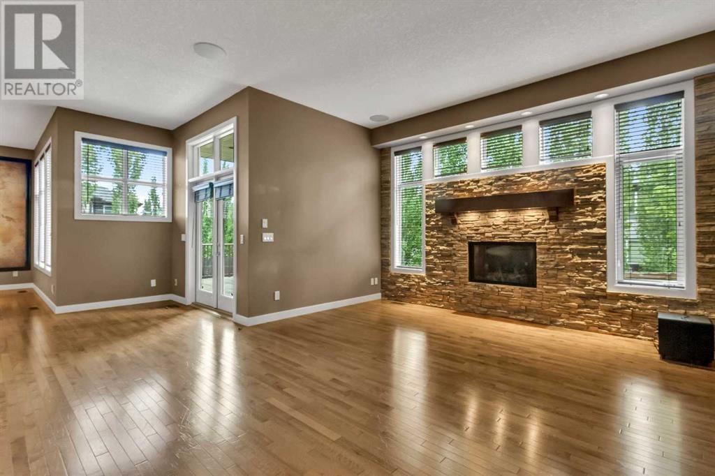 Property at 184 Cranarch Circle SE image 5