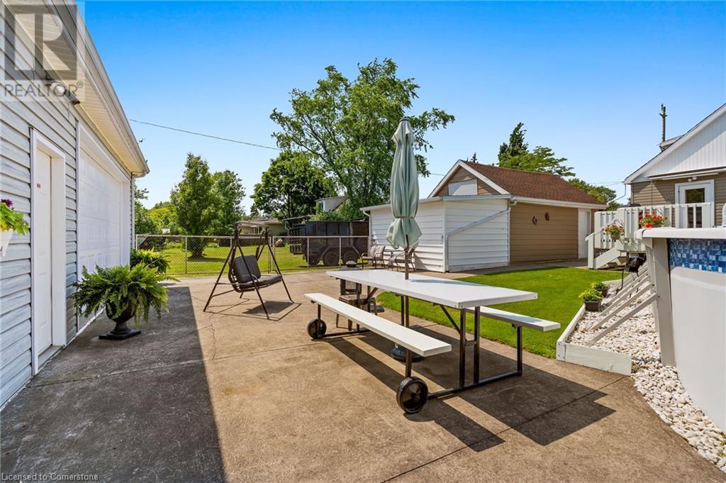 742 Broadway Street, Welland, Ontario  L3C 5M8 - Photo 24 - 40747532